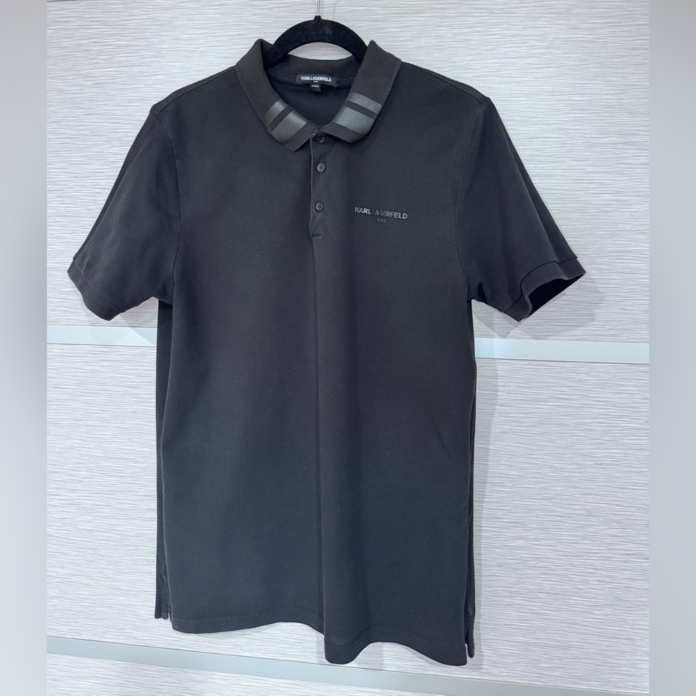 KARL LAGERFELD men’s Black T-shirt in sz. Large